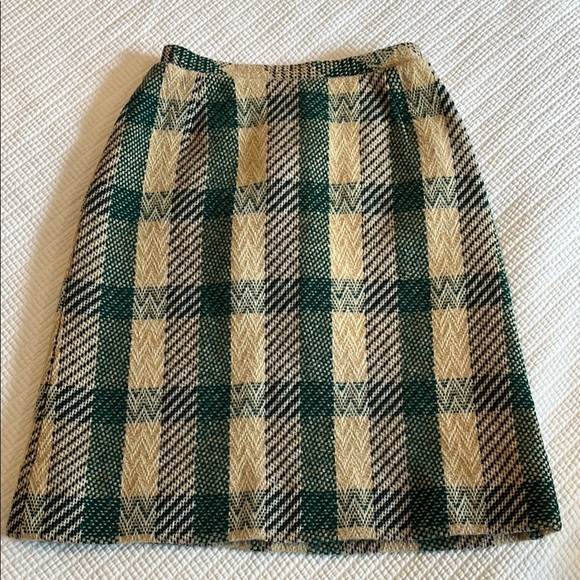 Plaid Green and Cream Women's  vintage Skirt - Picture 1 of 4